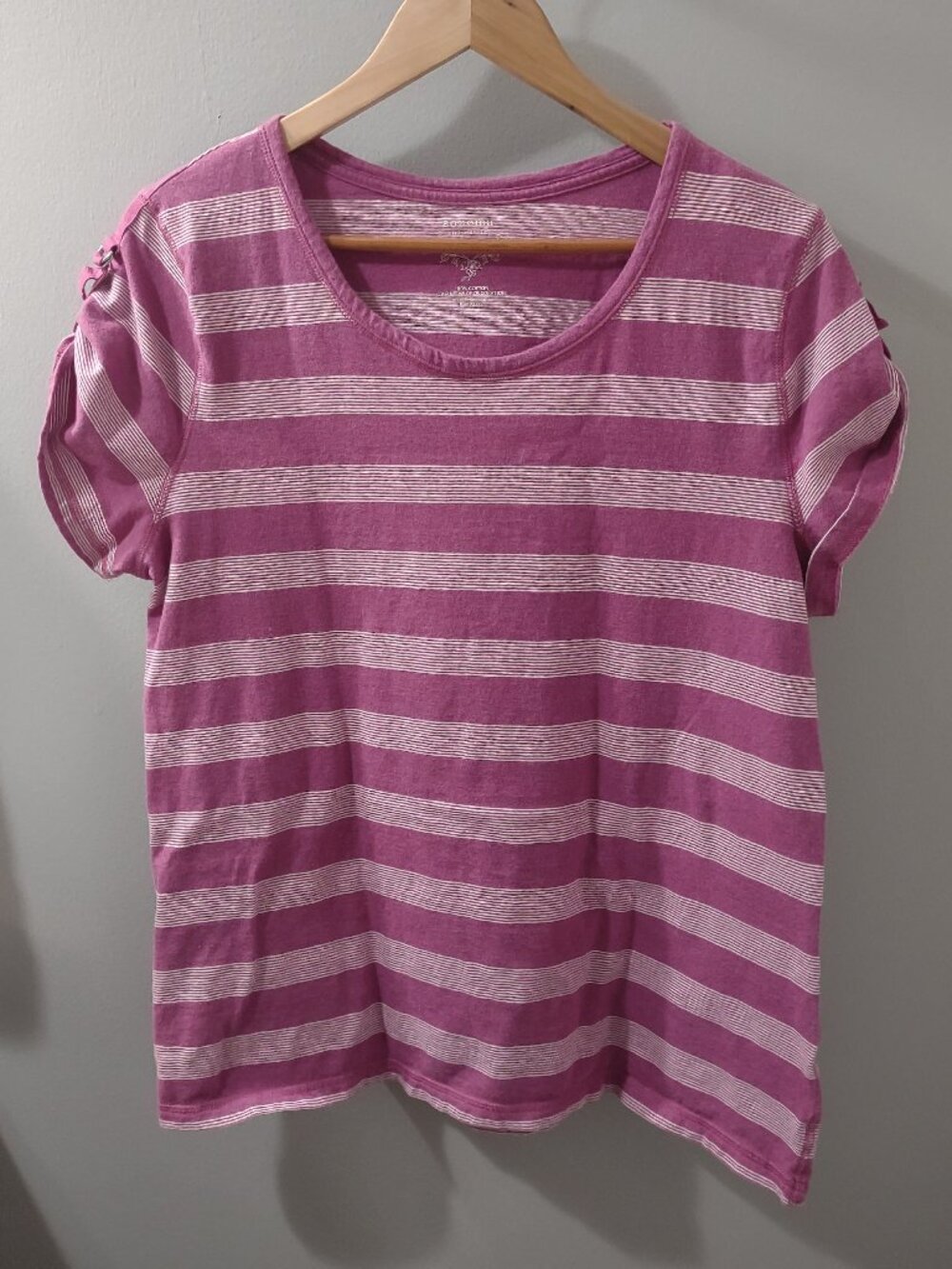 Sonoma Life + Style Purple T-Shirt White Stripes Sleeve Belts Size XL Cotton